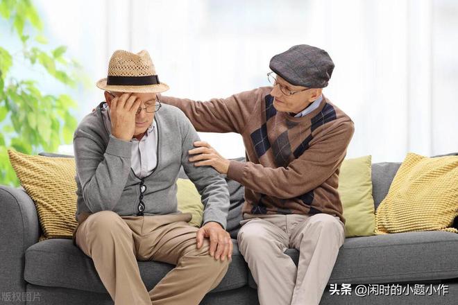 PP电子官方郑州55岁的张叔从车间主任退休好日子没盼来糟苦衷倒来了(图3)